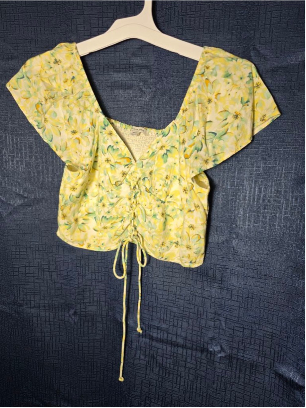 Women's American Eagle Floral Smocked Crop Top M Yellow Green